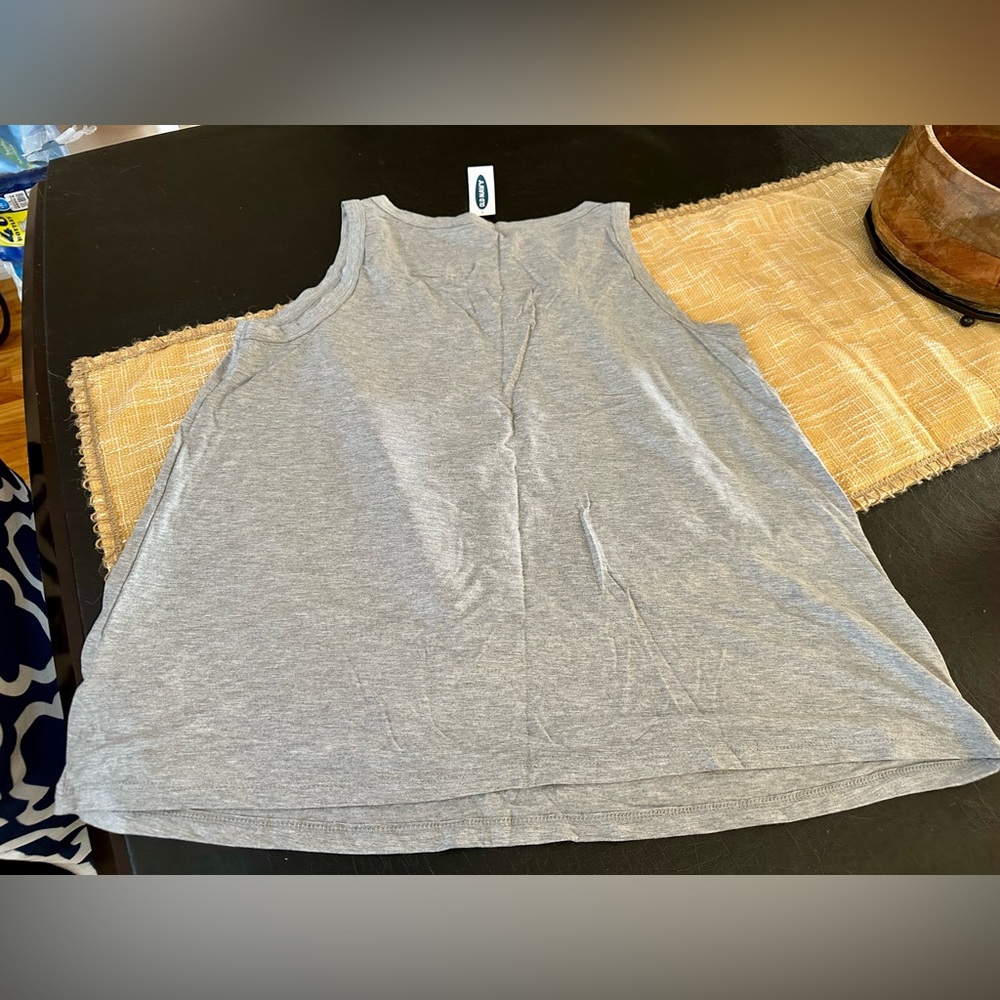 BNWT (2) Old Navy Size Large Tank Tops- 1 grey luxe 1- cream with strawberries